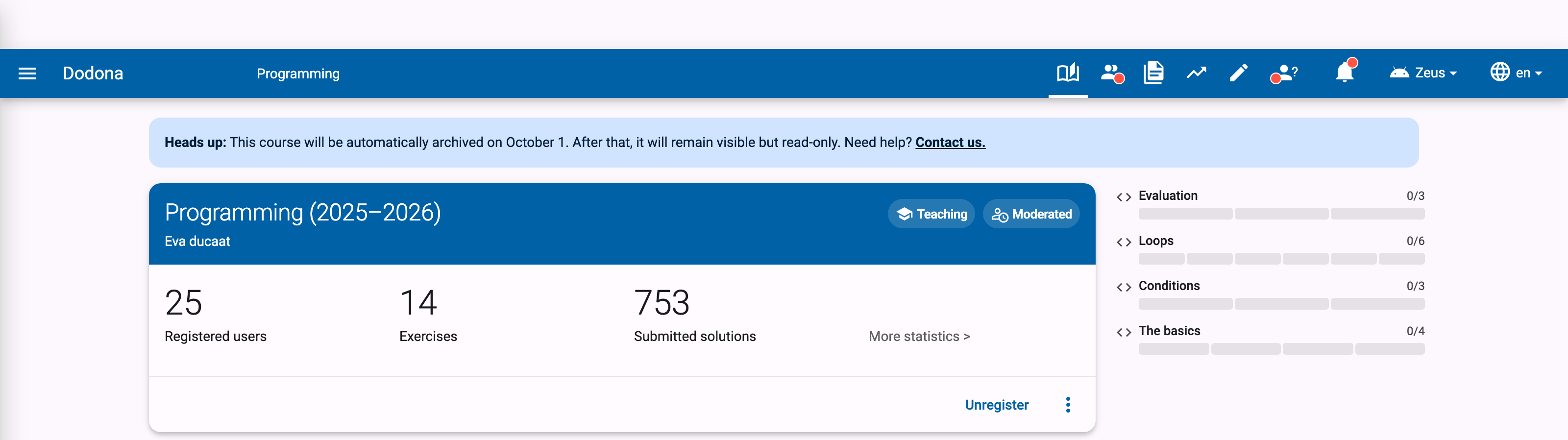 Course navigation bar with the user icon, above the course header card showing the "Registered users" stat