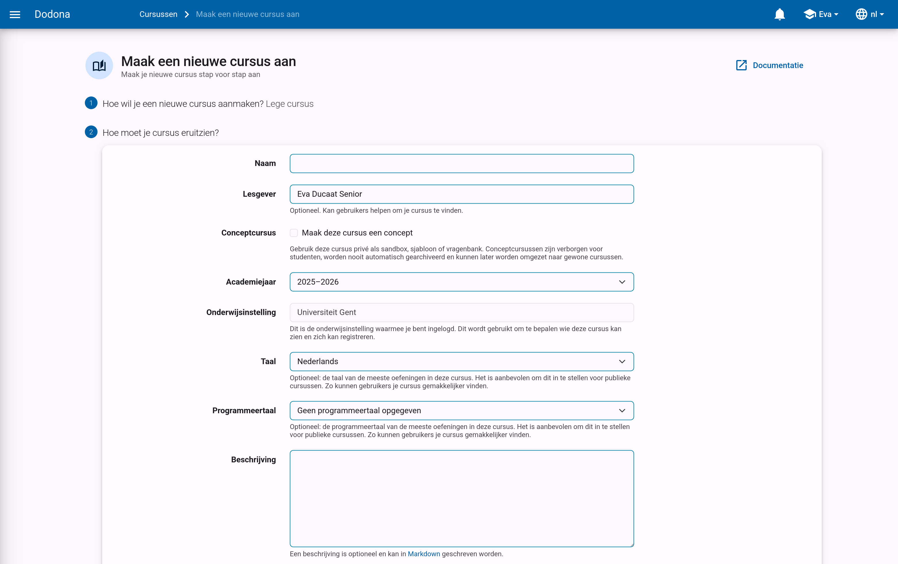 Formulier voor een nieuwe cursus met Naam, Lesgevers, Conceptcursus, Academiejaar, Taal en de andere eigenschappen