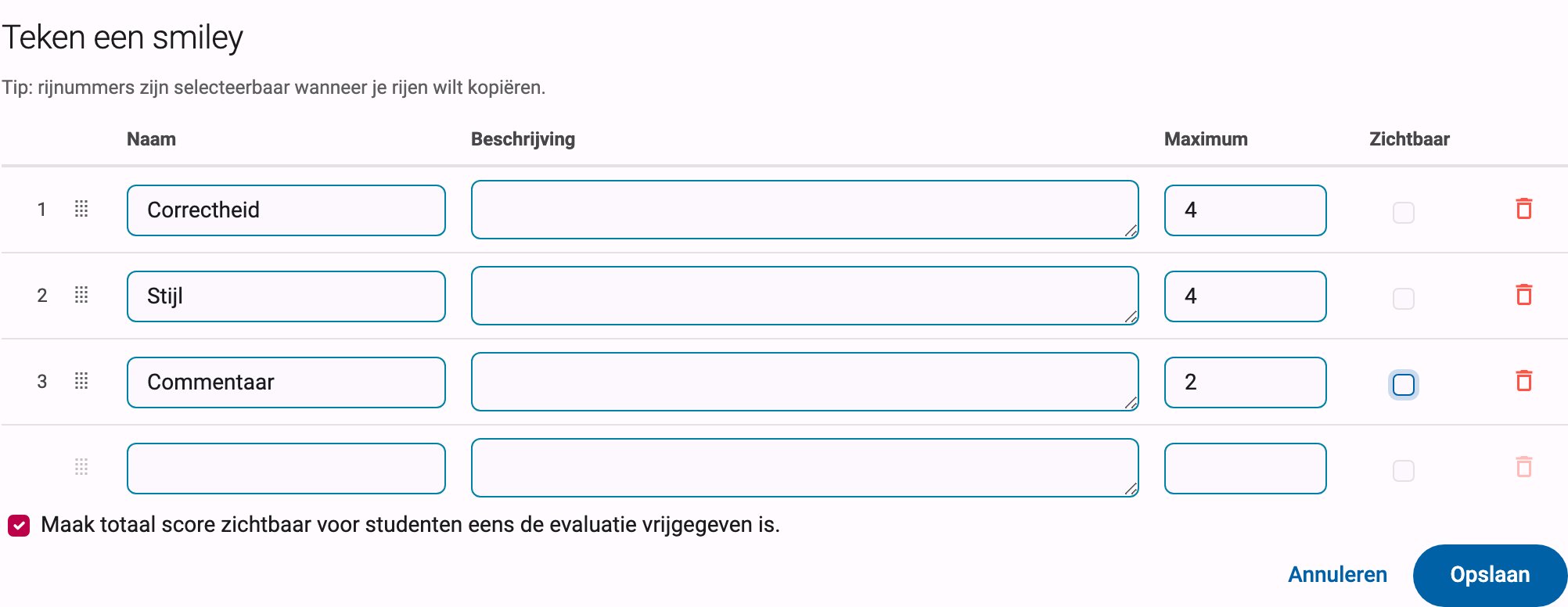 Tabel-editor voor scoreonderdelen met ingevulde naam-, maximum- en zichtbaarheidskolommen